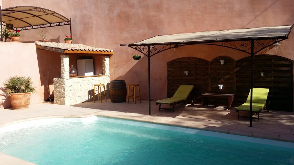 Bed and Breakfast Les Portes Du Soleil Capestang Exteriér fotografie